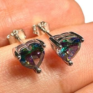 Gorgeous Rainbow Heart Stud Earrings 925 Sterling Silver Rhodium Plated 5mm CZ